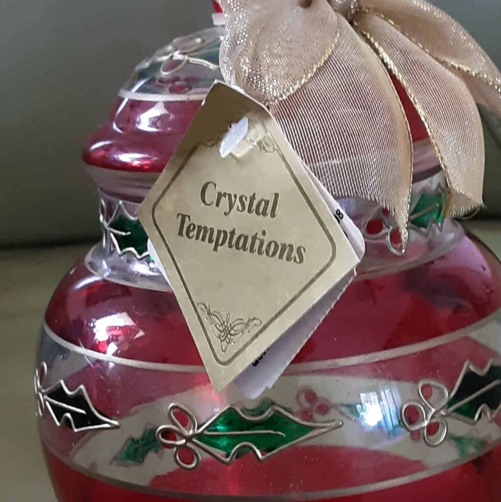 Crystal Temptations Stained Glass Christmas Holly|Berry Covered Candy Jar - Vtg